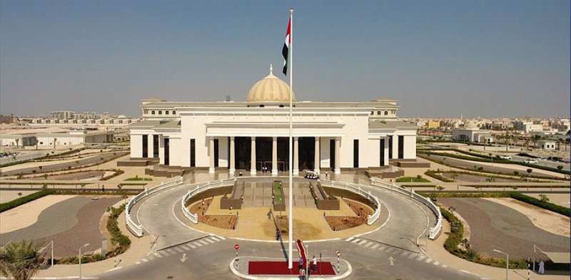 الامارات.. محكمة أبوظبي الاستئنافية: المؤبد لـ 3 والسجن والإبعاد لـ 54 آخرين من الجنسية البنغالية في قضية "التجمهر"