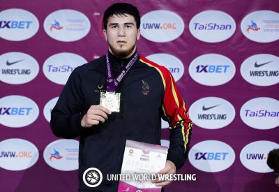 المصارع أحمد تاج الدين يواصل الاستعدادات الجادة للمشاركة في أولمبياد باريس 2024