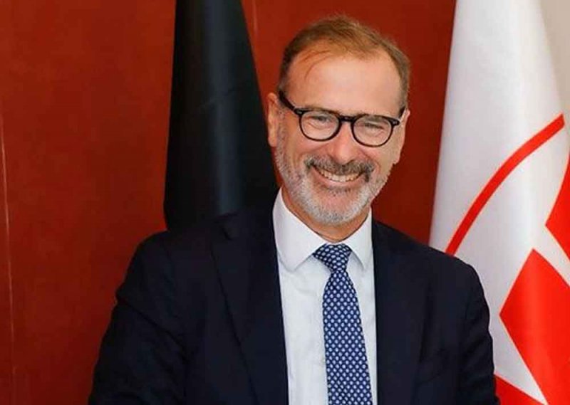 مهنئاً “البلاد”..السفير الألماني: هذه الجوائز ما هي الا انعكاس الى مجهودكم في سبيل تطوير واثراء قطاع الصحافة والاعلام