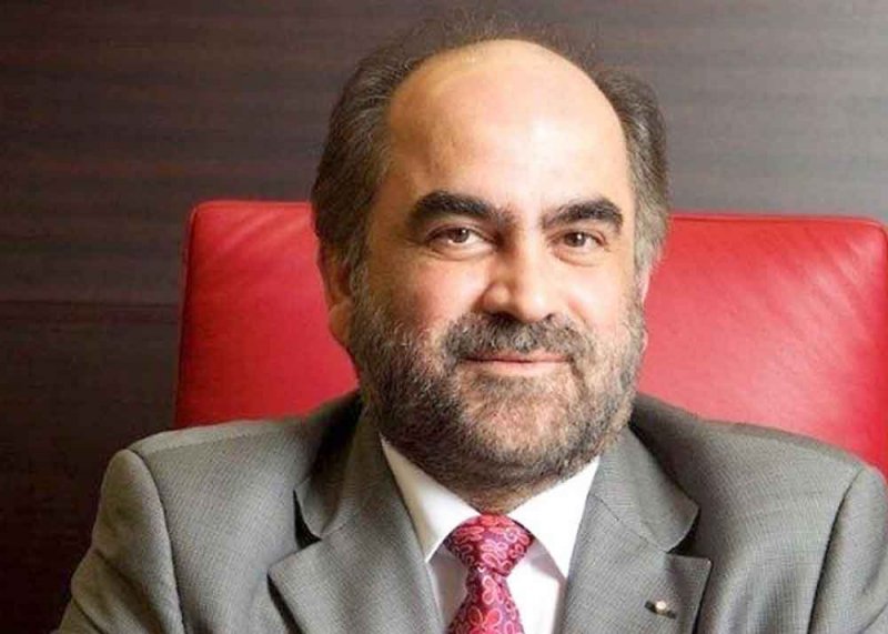 جواهري يهنئ مكرمو “البلاد” بمناسبة فوز الصحيفة بثلاث جوائز في جائزة رئيس مجلس الوزراء للصحافة في دورتها الثامنة