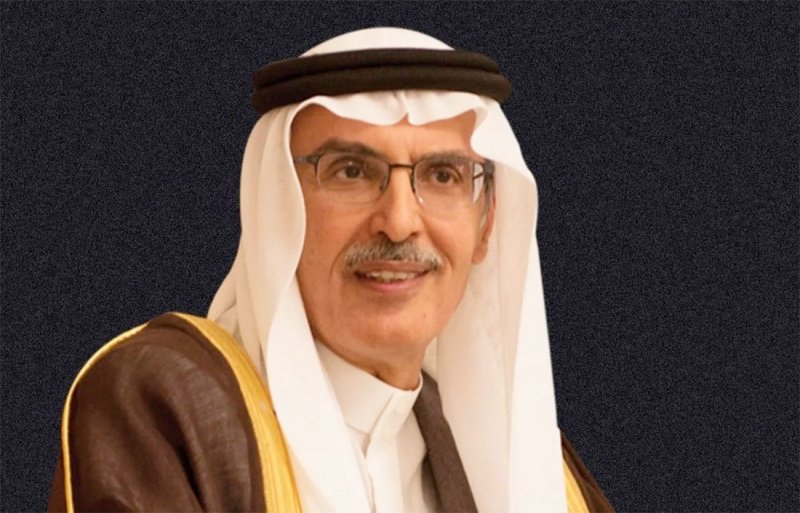 اختيار الأمير بدر بن عبدالمحسن شخصية رمزية لشاعر الراية