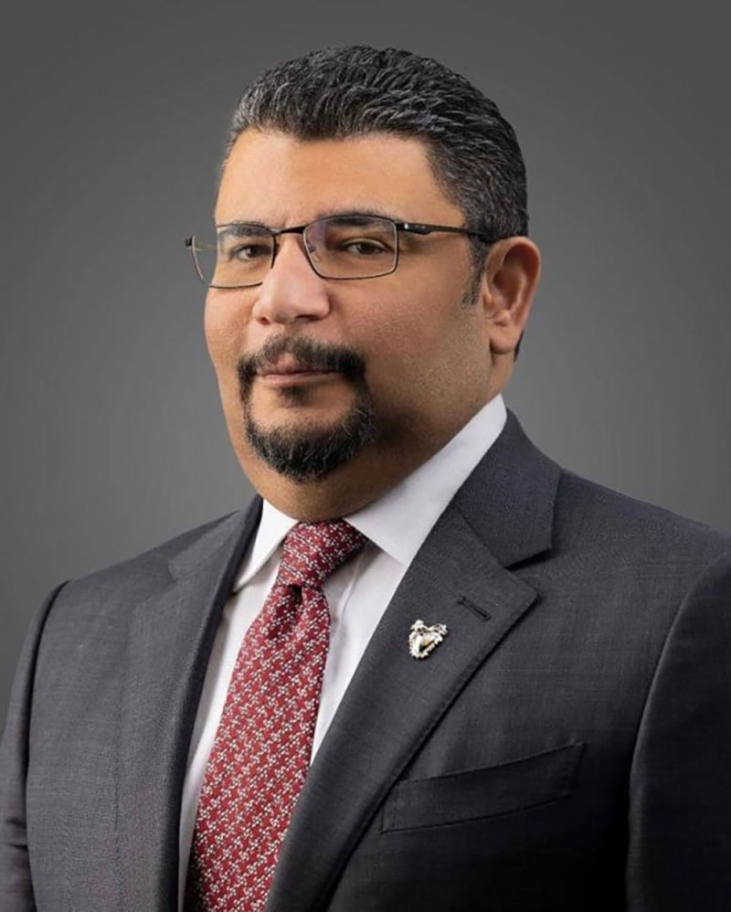 وزير "الكهرباء" مهنئاً "البلاد": نعرب عن فخرنا واعتزازنا بالمكتسبات التي حققتها الصحافة البحرينية