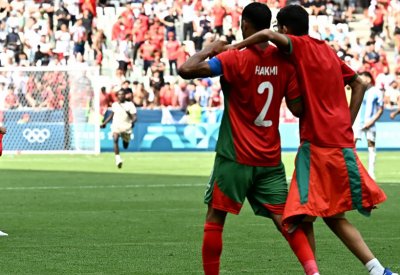 حكيمي يعلق على شغب الجماهير في مباراة المغرب والأرجنتين