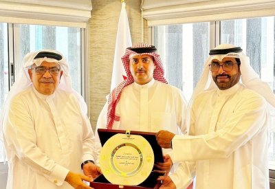 وزير العدل والشؤون الإسلامية والأوقاف يستقبل رئيس اتحاد المحامين الخليجيين