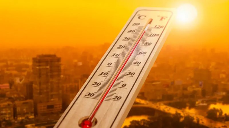 موجة حر شديدة بالمغرب.. وفاة 20 شخصاً بنفس الليلة