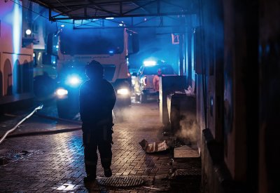 بالصور: الدفاع المدني يخمد حريق إندلع بمنزل في الغريفة