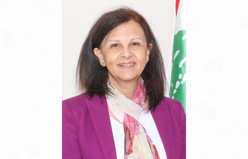 القائم بأعمال السفارة اللبنانية: فريق "البلاد" يتسم بالرغبة في التطور والتميز