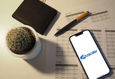 الملياردير الذي حول موظفيه إلى مليونيرات بعد بيع شركته الناشئة.. لم يكن يعلم!