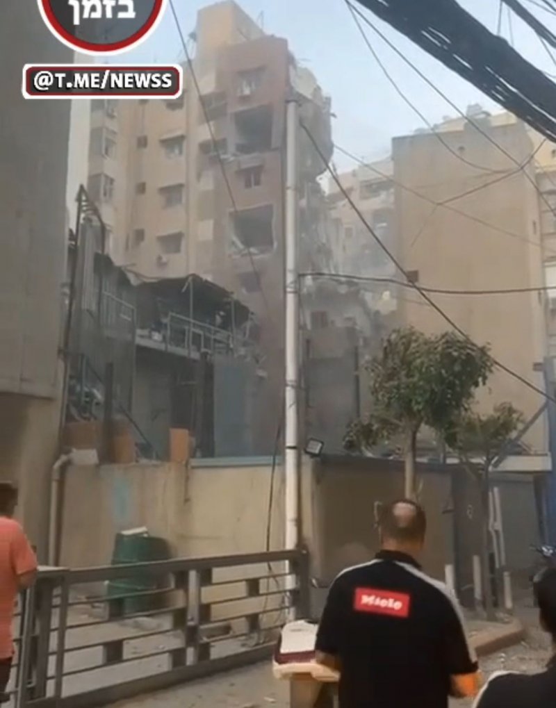 بالفيديو: غارة على ضاحية بيروت الجنوبية تستهدف قياديا بحزب الله.. وتفشل بقتله
