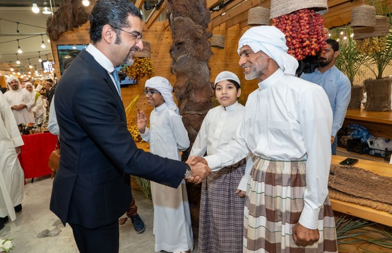 وزير "الزراعة": الصناعات التحويلية للنخيل والتمور رافد لزيادة تنويع مصادر الدخل
