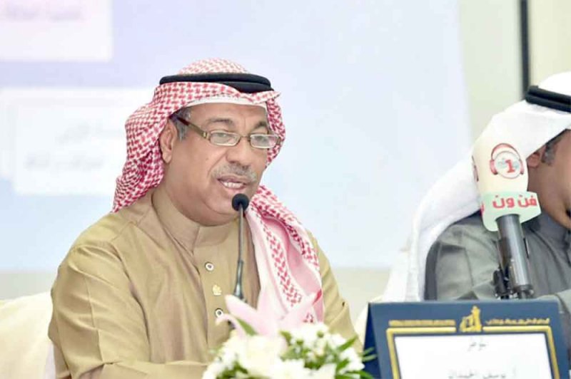 الحمدان عضوًا في لجنة  تحكيم مهرجان المسرح العُماني