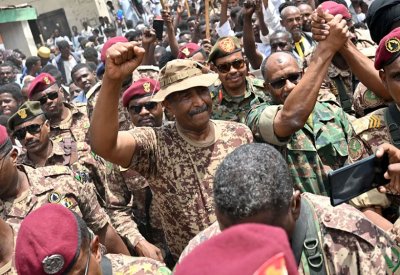 بلينكن يهاتف البرهان ويحث طرفي حرب السودان على التفاوض