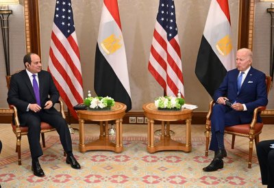 السيسي يؤكد لبايدن خطورة استمرار حرب غزة على المنطقة