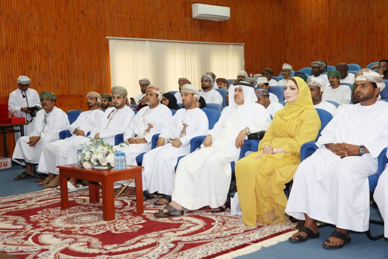 الكعبي يشيد بدور جمعية الصداقة العمانية البحرينية في مد جسور التعاون بين شعبي البلدين