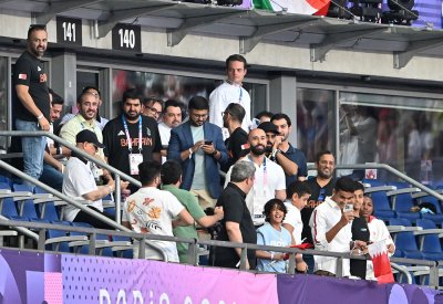 خالد بن حمد يشهد التتويج الرسمي للبطلة الأولمبية وينفرد يافي