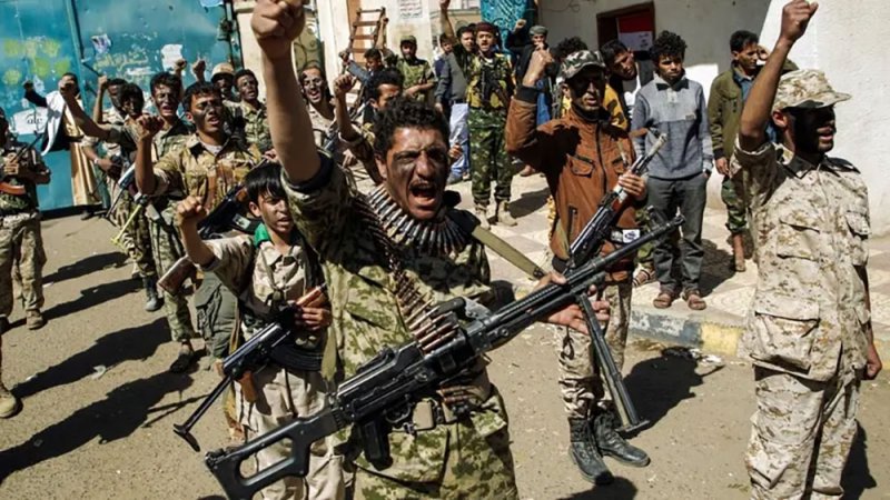 جماعة الحوثي تحظر سفر موظفي المنظمات الأممية والدولية الأجانب