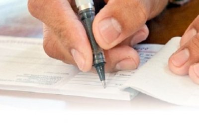 بنك يرفع بلاغا ضد عميل بتهمة إصدار شيك بدون رصيد