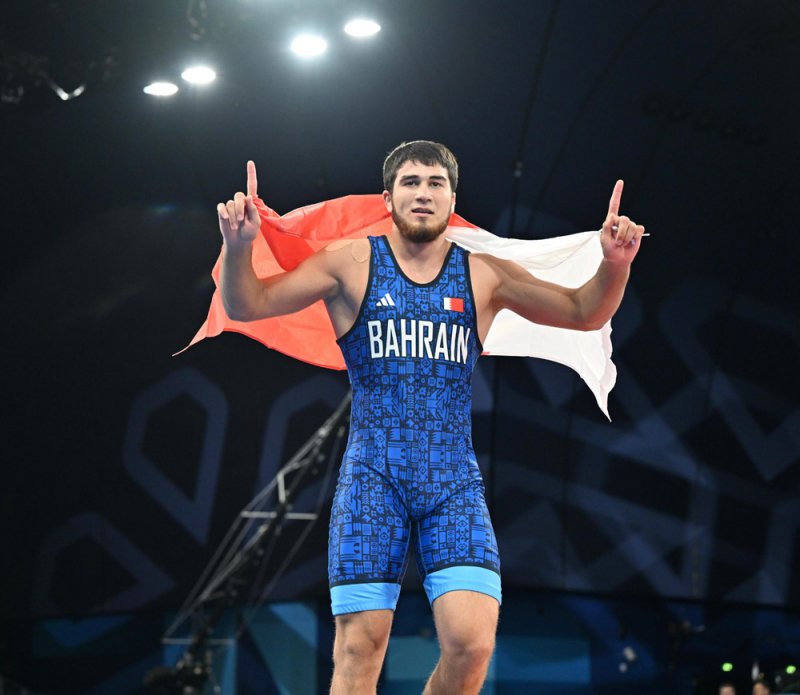 المصارع أحمد تاج الدين يهدي البحرين ميدالية ذهبية بأولمبياد باريس 2024