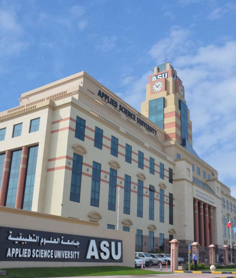 كلية الحقوق في جامعة العلوم التطبيقية تطرح برنامج في الحقوق بالتعاون مع جامعة لندن ساوث بانك البريطانية
