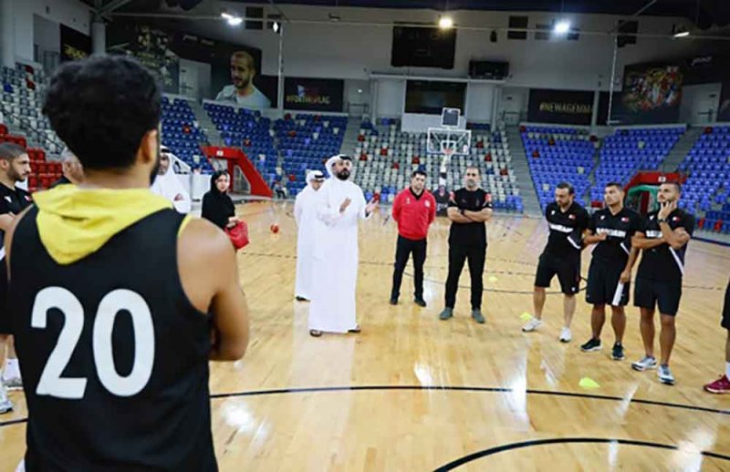 رئيس لجنة المنتخبات بالإتحاد البحريني لكرة السلة يحث لاعبي المنتخب على الانضباط والتركيز في معسكرهم في صربيا