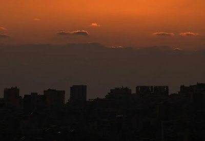 الجزائر تعلن تزويد لبنان بالوقود لتجاوز أزمة الكهرباء