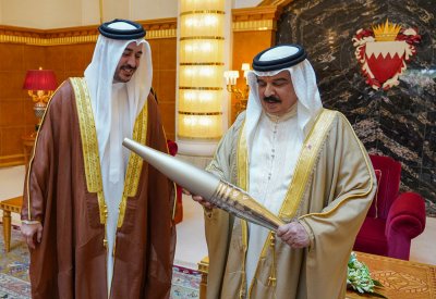 بالصور: جلالة الملك المعظم يمنح أبطال البحرين في أولمبياد باريس 2024 وسام الكفاءة من الدرجة الأولى