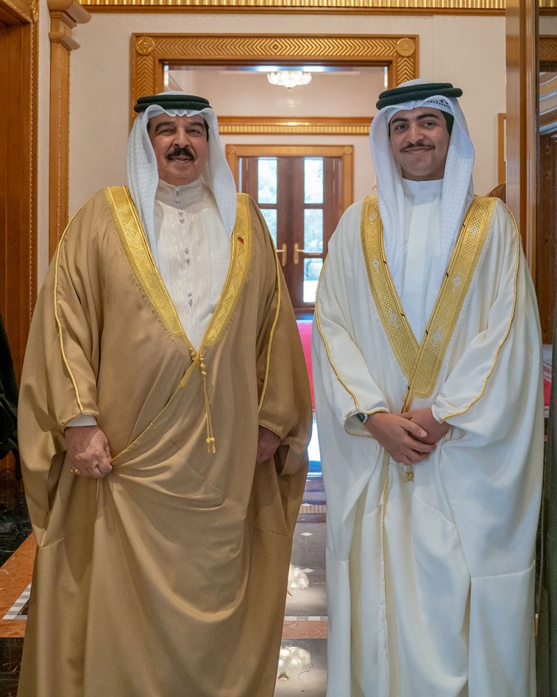 جلالة الملك المعظم يستقبل سمو الشيخ محمد بن خليفة بن حمد آل خليفة