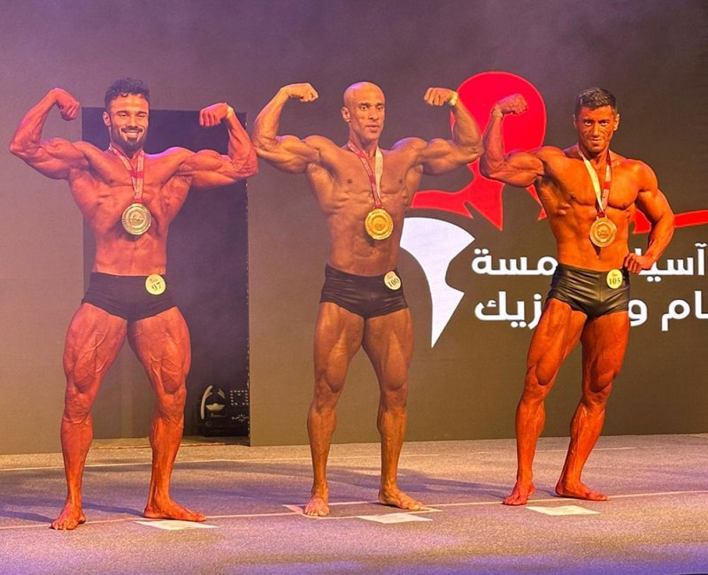 البحرين تحقق ذهبيتين وفضية وبرونزيتين ببطولة غرب آسيا لبناء الأجسام في عُمان