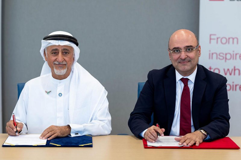 جامعة البحرين للتكنولوجيا توقع مذكرة تفاهم مع جامعة دبي لتعزيز التعاون الاستراتيجي والأكاديمي