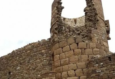 قلعة زبيد ومدينة ثلا.. تضرر معلمين أثريين جراء الأمطار باليمن