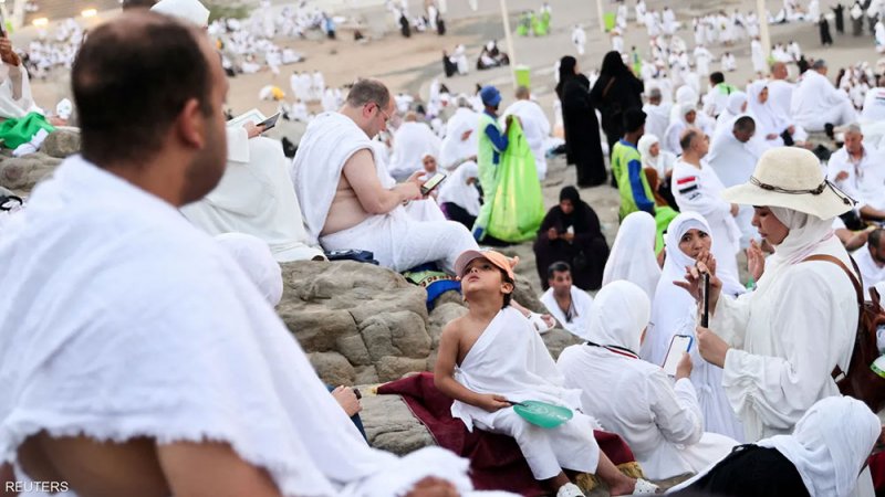 أزمة الحج.. مصر تلغي تراخيص 36 شركة سياحة