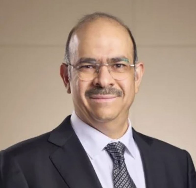 جلالة الملك المعظم يتلقى برقية تهنئة من وزير الشئون القانونية بمناسبة فوز "مكلارين" بالمركز الأول في سباق جائزة هولندا الكبرى للفورمولا وان