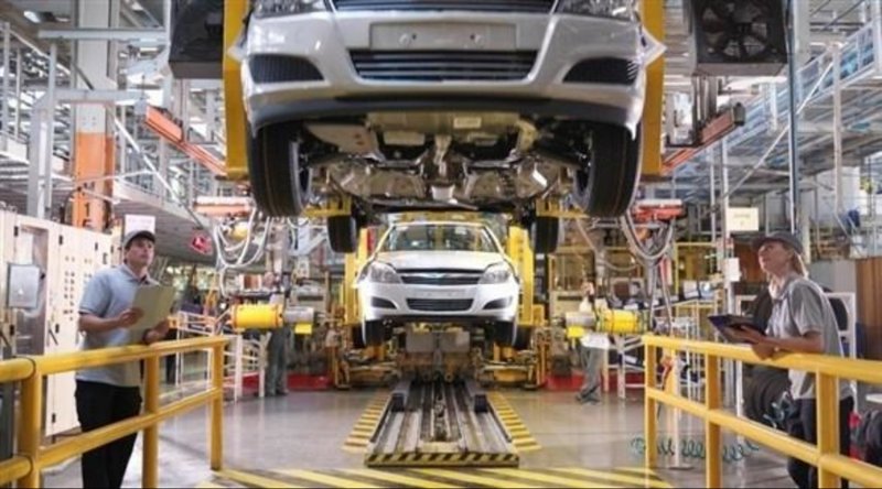 تراجع إنتاج السيارات في بريطانيا بأكثر من 14% في يوليو