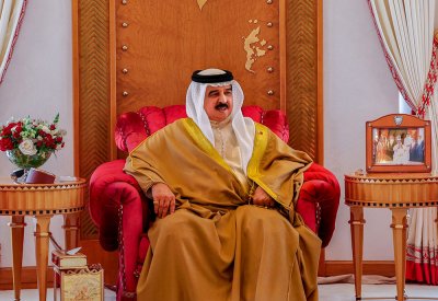 جلالة الملك المعظم يستقبل عددا من كبار المسؤولين ويستعرض الجهود المبذولة لدفع عجلة التنمية الشاملة في البلاد