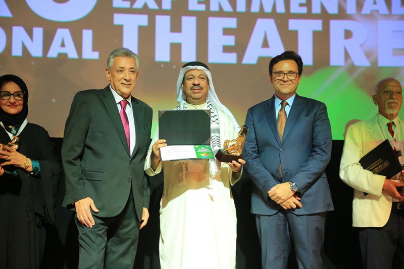 مهرجان القاهرة الدولي للمسرح التجريبي يكرم الحمدان