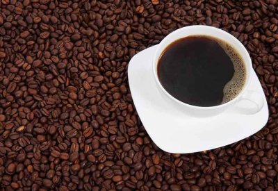 كيف تؤثر أسعار القهوة المرتفعة على عمليات الإنتاج؟