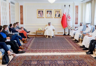 سعادة وزير الخارجية يستقبل وفدًا من الكونغرس الأمريكي