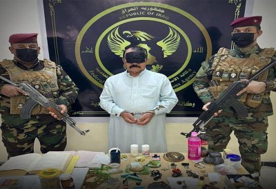 مشعوذ عراقي اعتقلته الشرطة فهدد بتحويل عناصرها "ضفادع"