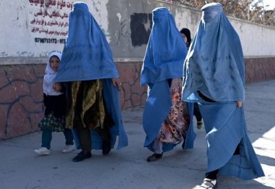 بسبب "صور حيوانات محرمة".. طالبان تغلق التلفزيون الرسمي