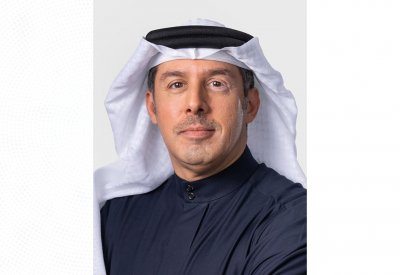 الرميحي يهنئ بفوز فارس العالم سمو الشيخ ناصر بن حمد ببطولة العالم للقدرة