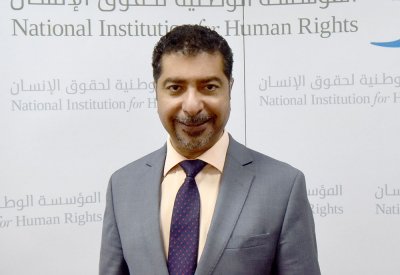 رئيس الوطنية لحقوق الإنسان يشيد بقرار مجلس الوزراء تمديد فترة حظر العمل وقت الظهيرة لمدة ثلاثة أشهر