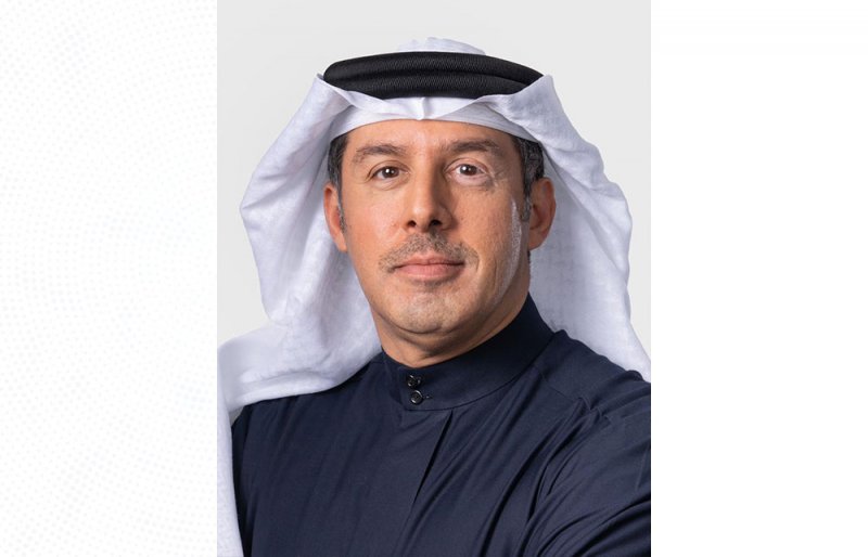 الرميحي يهنئ بفوز فارس العالم سمو الشيخ ناصر بن حمد ببطولة العالم للقدرة