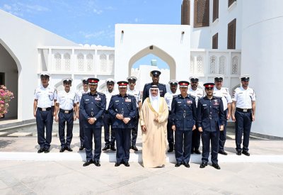 معالي وزير الداخلية يصدر قرارا بمنح ضابط واثنين من أفراد شرطة النجدة نوط العمل المميز