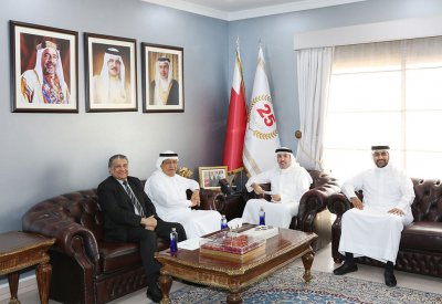محافظ العاصمة يستقبل محمد ويوسف صلاح الدين