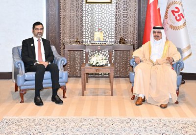 وزير الداخلية يبحث مع وزير شؤون البلديات والزراعة مجالات التعاون والتنسيق