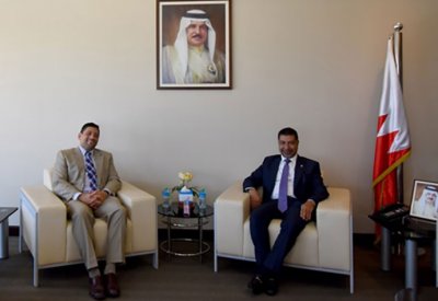 رئيس المؤسسة الوطنية لحقوق الإنسان يستقبل نائب رئيس بعثة الولايات المتحدة الأميركية في البحرين
