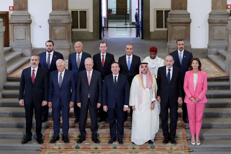 وكيل وزارة الخارجية يشارك في الاجتماع الوزاري التنسيقي بمدريد حول أوضاع غزة ومستقبل الدولة الفلسطينية
