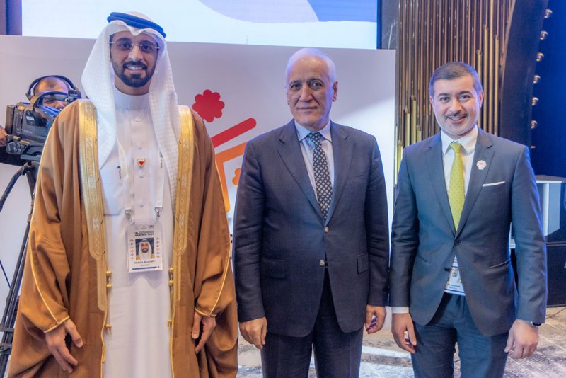 الرميحي والشهابي يلتقون برئيس جمهورية أرمينيا ويؤكدون حرص ملك البلاد المعظم في دعم الشباب وتمكينهم