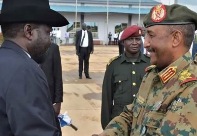 البرهان إلى جوبا لحضور قمة ثلاثية حول تداعيات الحرب بالسودان
