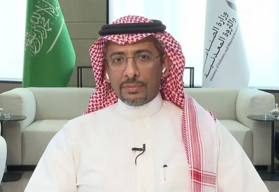 وزير الصناعة السعودي: فتح مصنع في السعودية أصبح أسهل من فتح مطعم